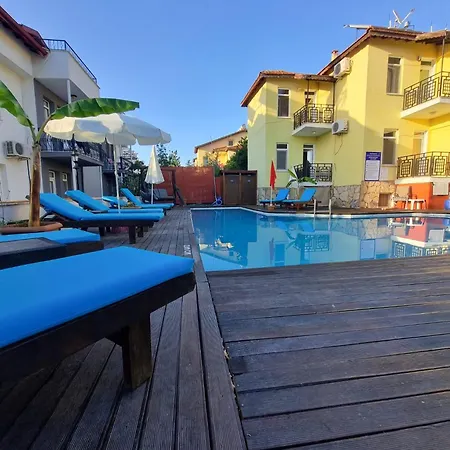 Homestay Oeluedeniz Ayyildiz *