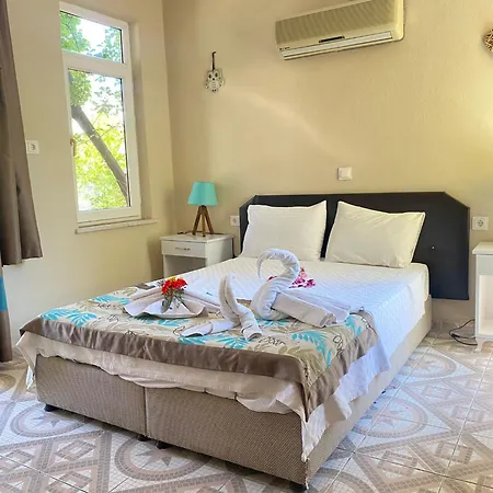 Oeluedeniz Ayyildiz Homestay *